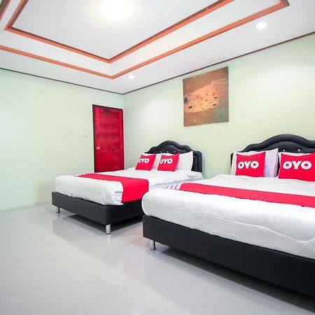 Oyo 354 Ton Hom Resort & Villa HHQ Buitenkant foto