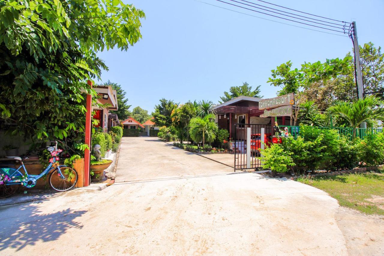 Oyo 354 Ton Hom Resort & Villa HHQ Buitenkant foto