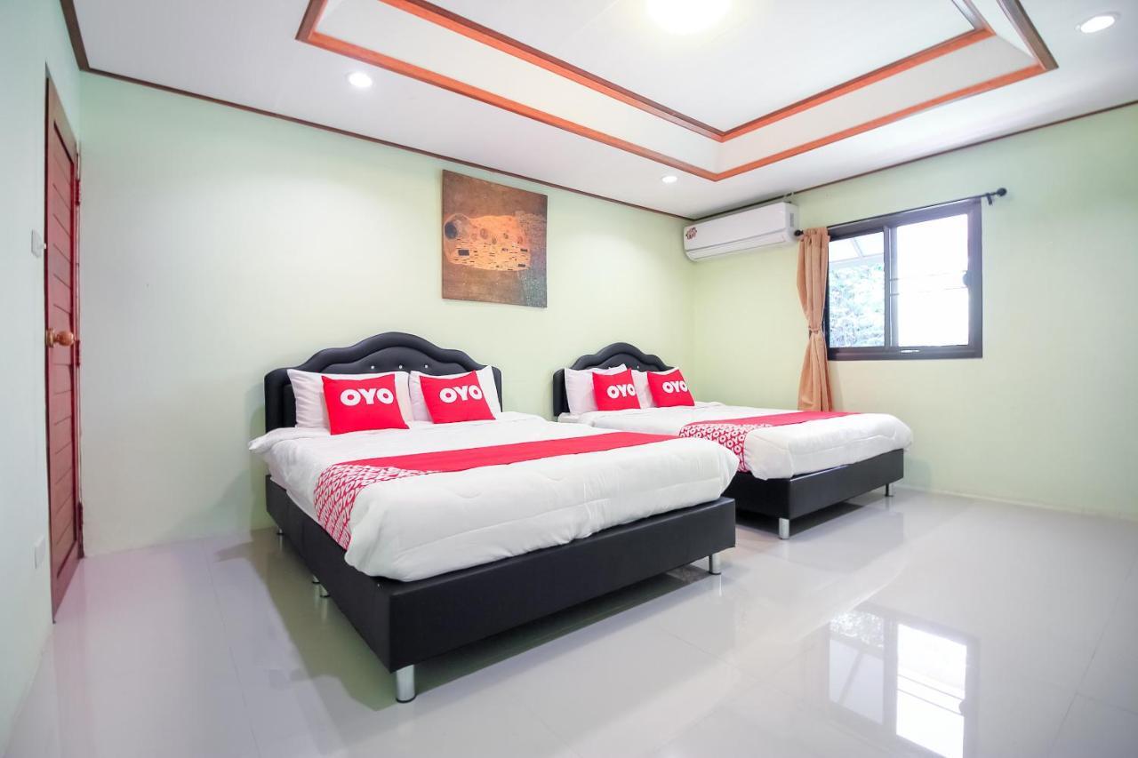 Oyo 354 Ton Hom Resort & Villa HHQ Buitenkant foto
