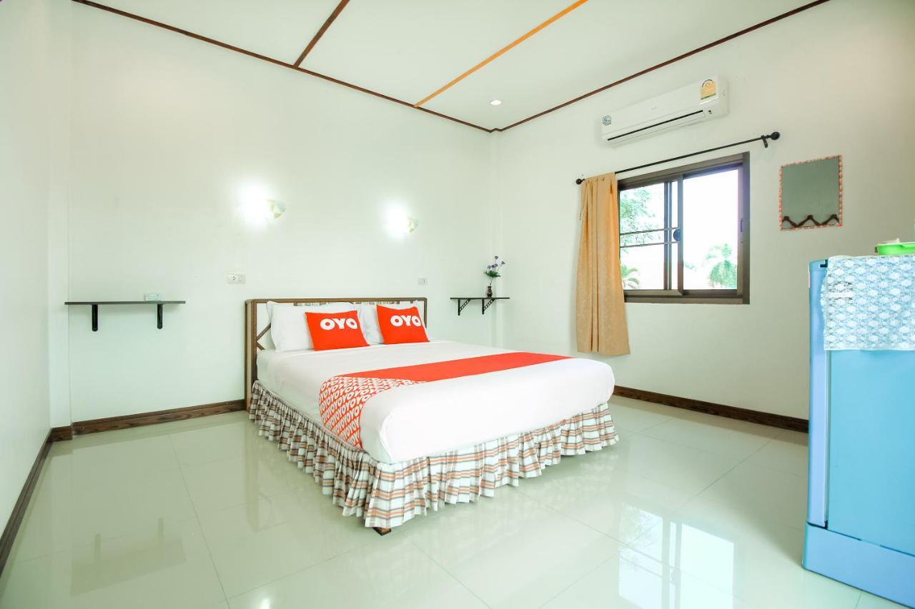 Oyo 354 Ton Hom Resort & Villa HHQ Buitenkant foto