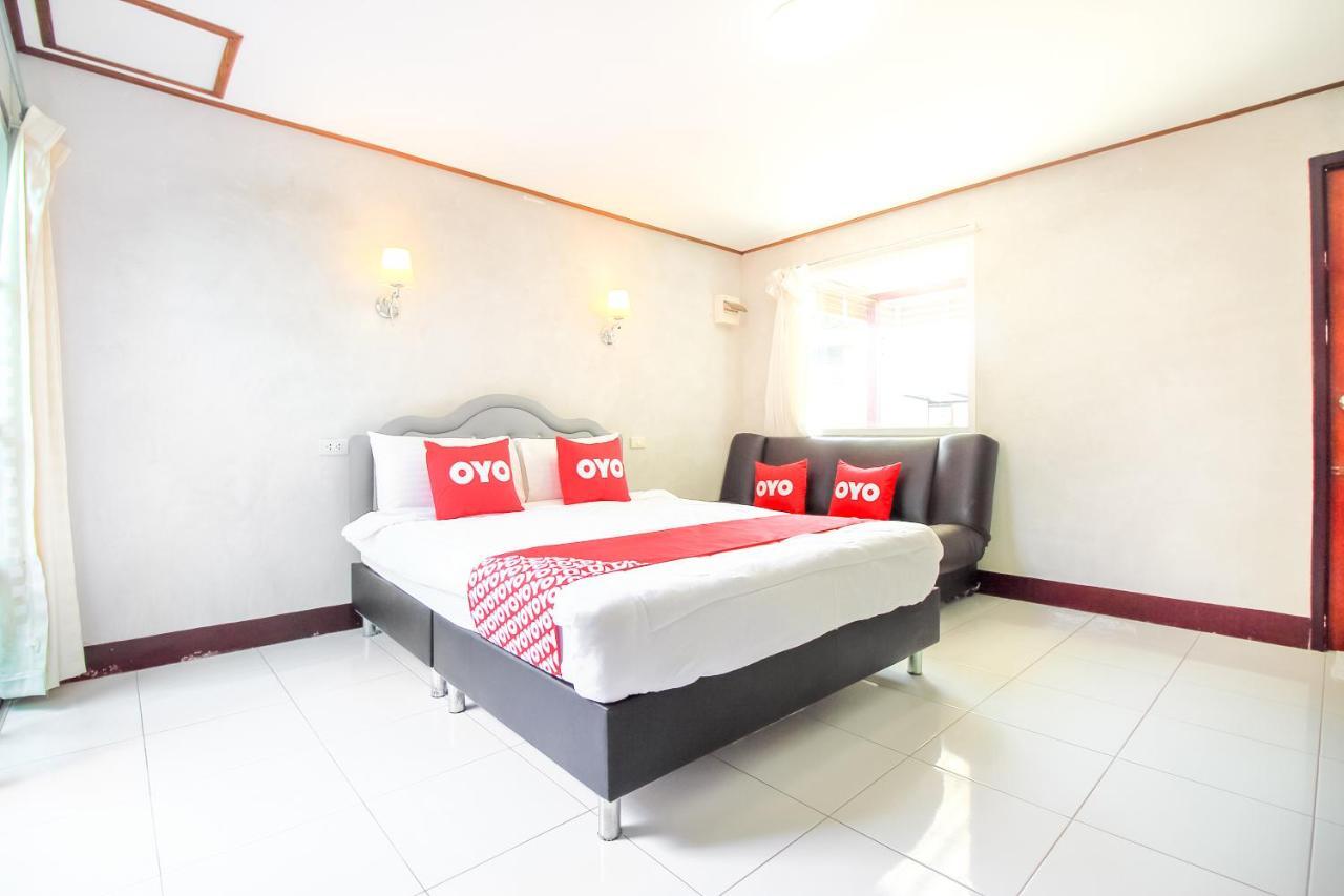 Oyo 354 Ton Hom Resort & Villa HHQ Buitenkant foto