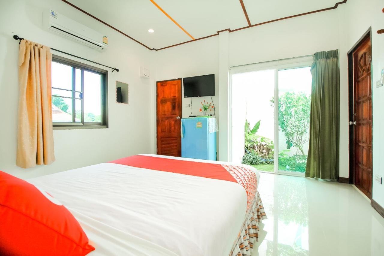 Oyo 354 Ton Hom Resort & Villa HHQ Buitenkant foto